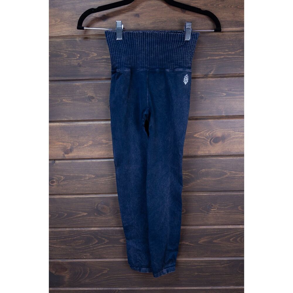 Free People Movement Good Karma High Rise Leggings Washed Navy Womens XS Small
